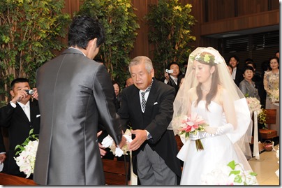 結婚式ビデオと結婚式写真は福岡のブライダルビデオ.com
