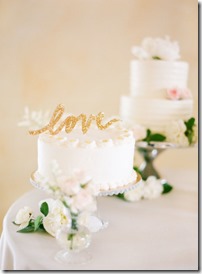 結婚式ビデオと結婚式写真は福岡ブライダルビデオ.com