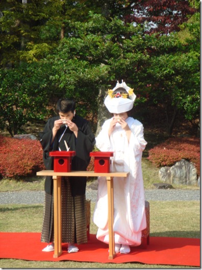 福岡の結婚式写真と結婚式ビデオはブライダルビデオ.com
