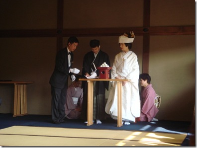 福岡の結婚式写真と結婚式ビデオはブライダルビデオ.com